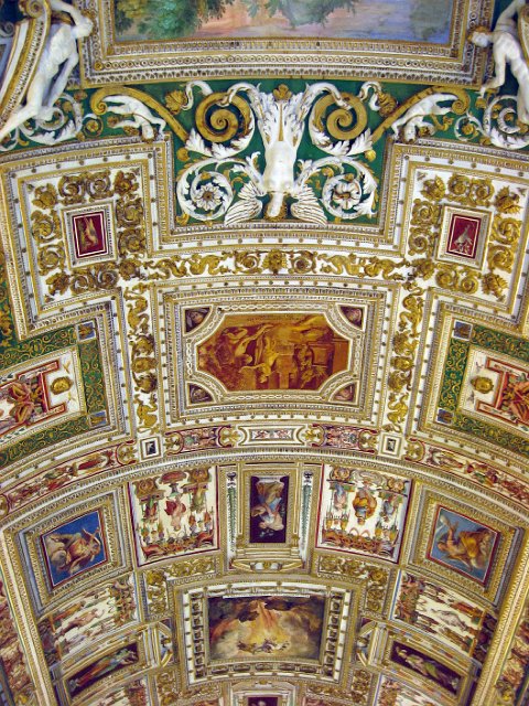 Vatican City - Vatican Museum-22.JPG